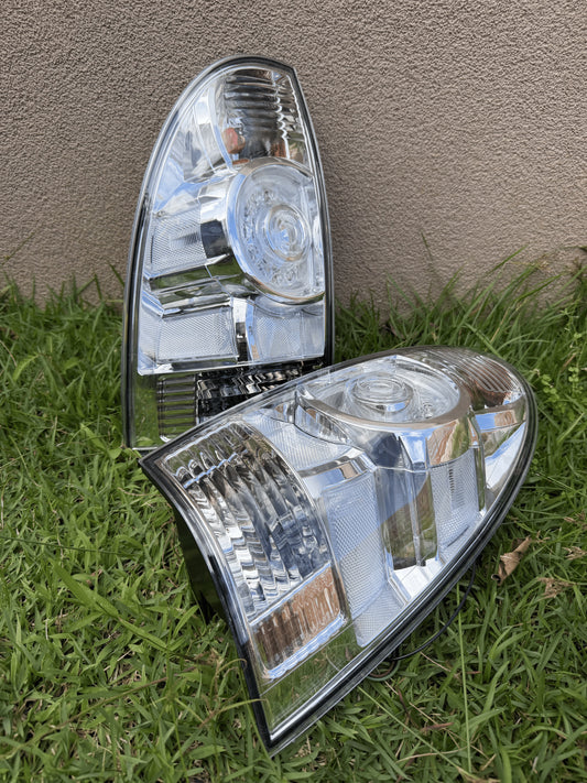 2nd Gen Clear Tacoma Taillights (2005-2015)